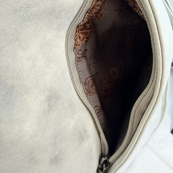 HOBO Leather Silver Metallic shoulder Bag - Picture 16 of 17